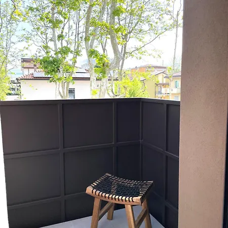 アパートホテル Labotanica_casalounge チェゼナーティコ